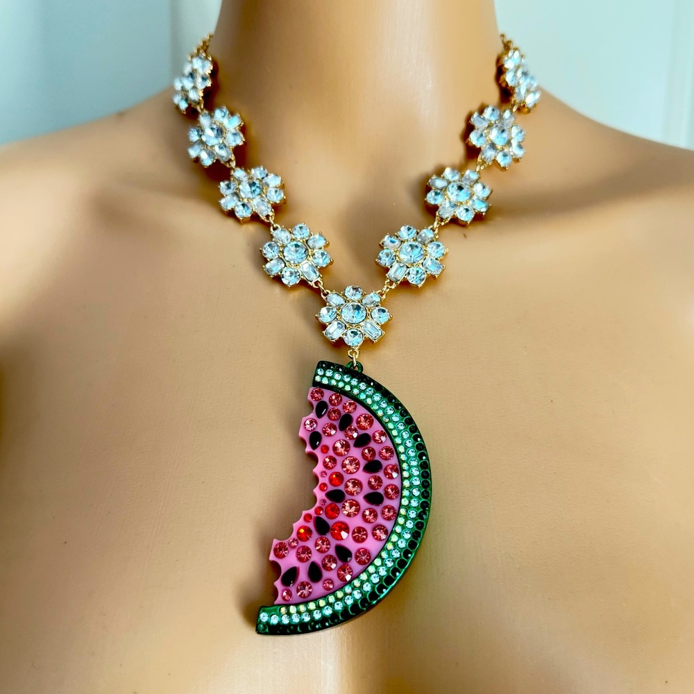 New Betsey Johnson BETSEYS BACKYARD WATERMELON PENDANT - Picture 6 of 12
